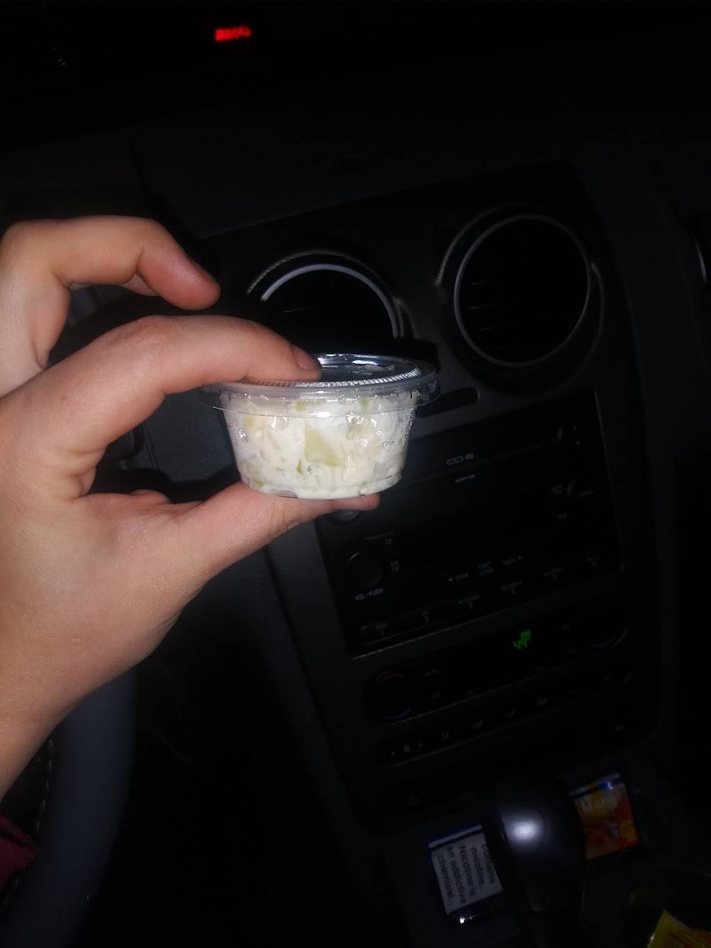 Susies Best Wings | restaurant | 4819 Rockbridge Rd SW, Stone Mountain, GA 30083, USA | 4042998080 OR +1 404-299-8080