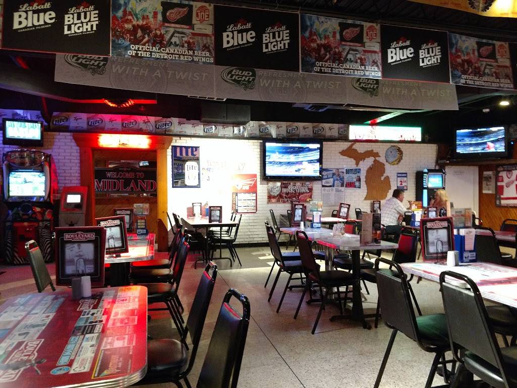 Boulevard Lounge | night club | 316 S Saginaw Rd, Midland, MI 48640, USA | 9898325387 OR +1 989-832-5387