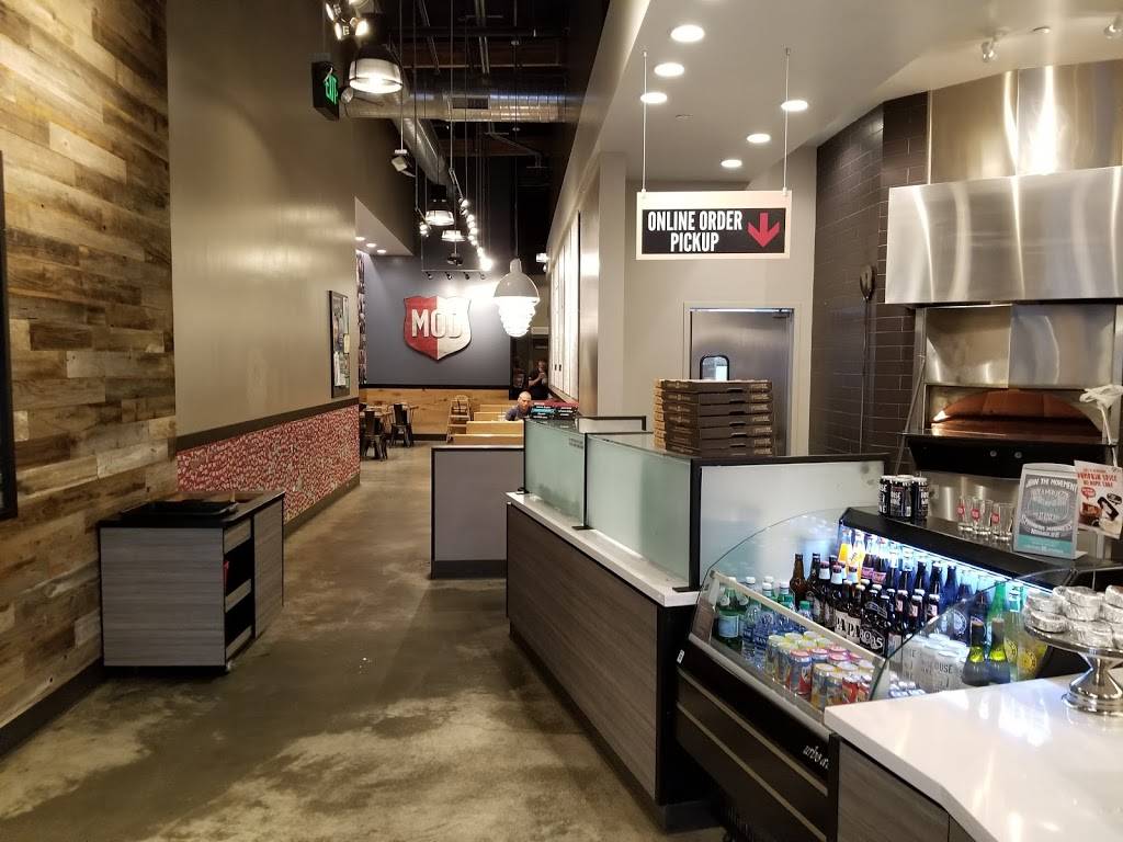 MOD Pizza | restaurant | 3A Peninsula Center, Rolling Hills Estates, CA 90274, USA | 3102650100 OR +1 310-265-0100