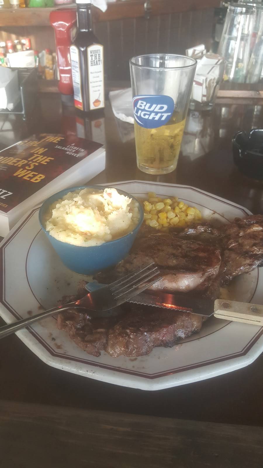 Olde City Pub & Grill | restaurant | 14124 Stuebner Airline Rd, Houston, TX 77069, USA | 8322496167 OR +1 832-249-6167