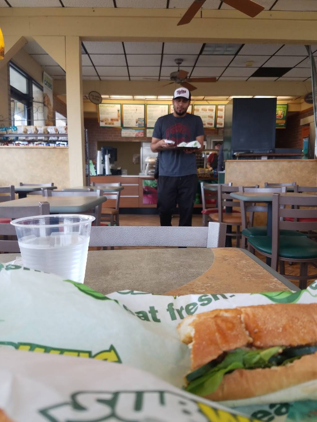 Subway | meal takeaway | 1301 W Keiser Ave, Osceola, AR 72370, USA | 8705633300 OR +1 870-563-3300