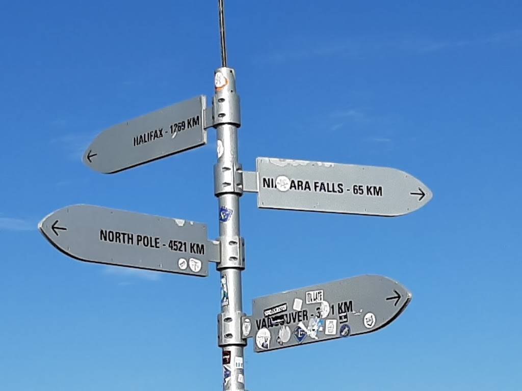 The Island Greek Grill | restaurant | 1-5 Avenue of the Island, Toronto, ON M5J 2W2, Canada | 5196484976 OR +1 519-648-4976