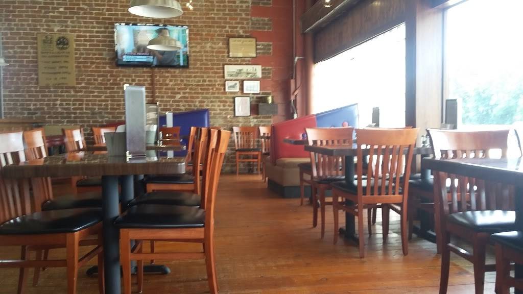 1905 Featuring Southern Ground Coffee Bar & Foxs Pizza Den | cafe | 106 W Monticello St, Brookhaven, MS 39601, USA | 6018335996 OR +1 601-833-5996