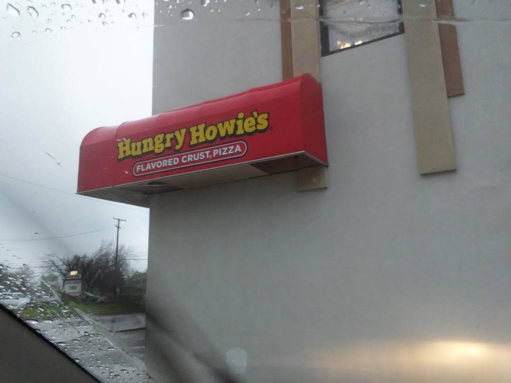 Hungry Howies Pizza | meal delivery | 105 Fairbanks St, Marine City, MI 48039, USA | 8107651100 OR +1 810-765-1100