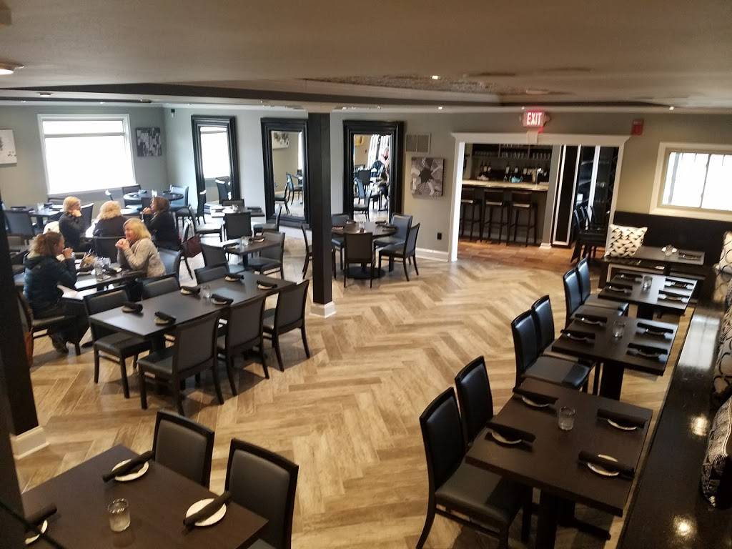 The Grey Stone Fine Food and Spirits | restaurant | 552 Washington Crossing Rd, Newtown, PA 18940, USA | 2677596752 OR +1 267-759-6752