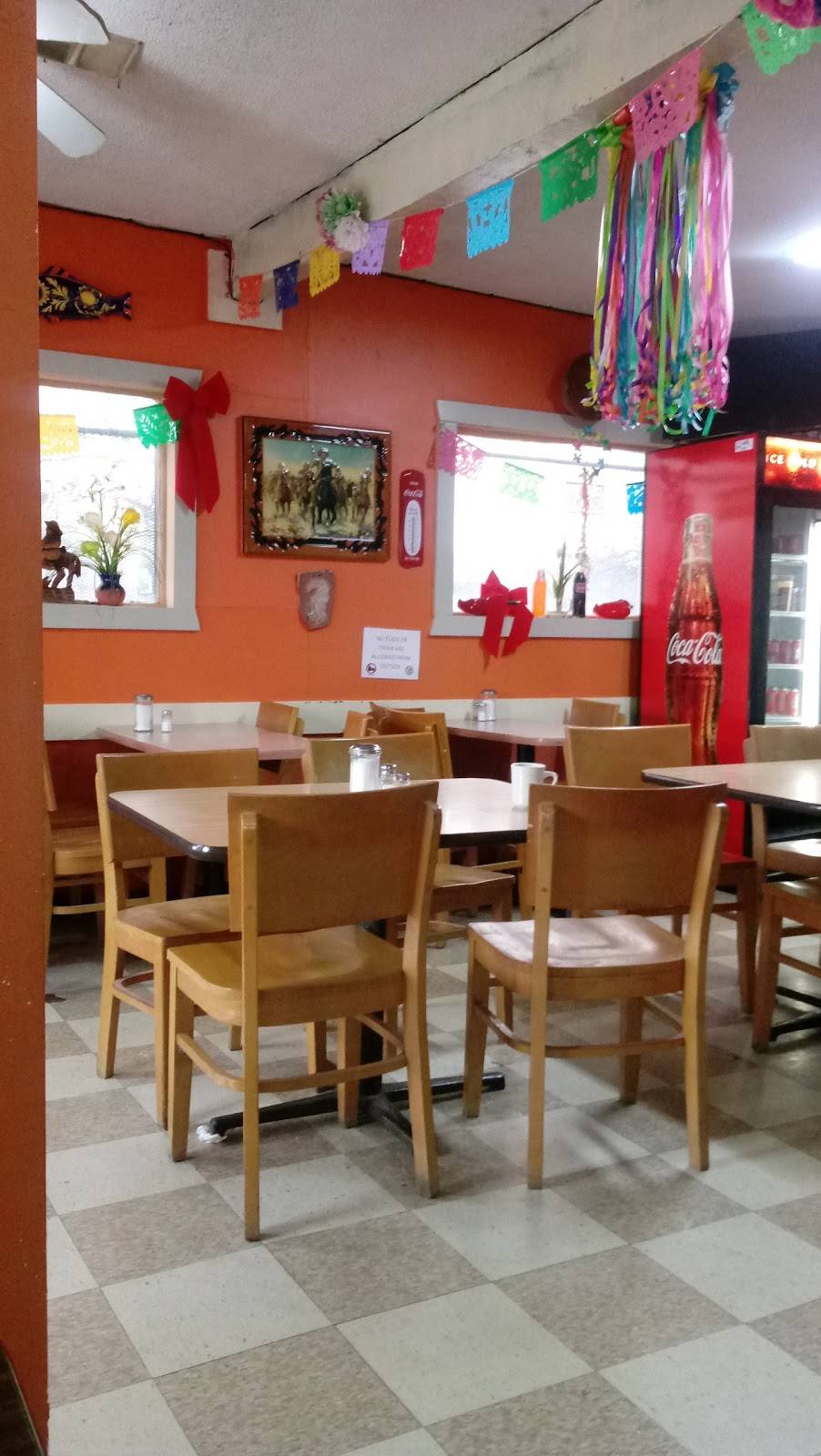 El Azteca Restaurant | restaurant | 2800 Guadalupe St, San Antonio, TX 78207, USA | 2104325044 OR +1 210-432-5044