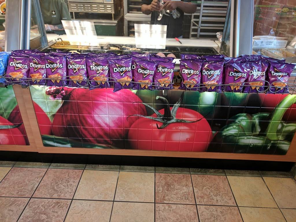 Subway | restaurant | 121 SW Cashmere Blvd, Port St. Lucie, FL 34986, USA | 7728712902 OR +1 772-871-2902