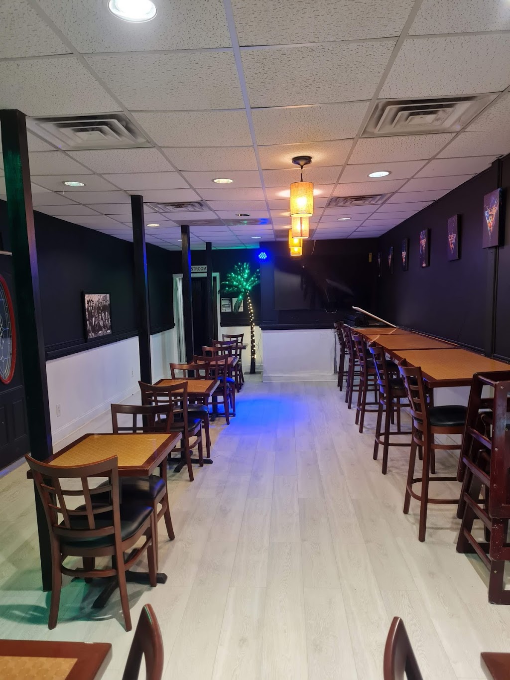 Paradise Restaurant | restaurant | 1714 E Washington St, Petersburg, VA 23803, USA | 8042035967 OR +1 804-203-5967