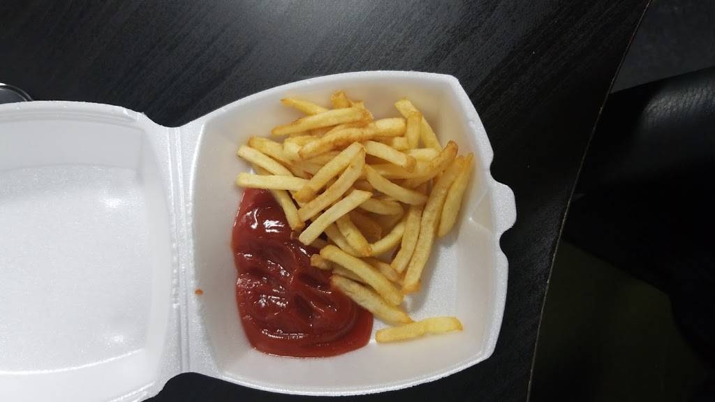 Cafeteria La Caridad | meal delivery | 1025 E, Hialeah Dr, Hialeah, FL 33010, USA | 7864748757 OR +1 786-474-8757