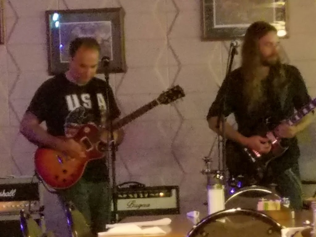 Fence Post Supper Club & Catering | restaurant | 700 E 14th St, Harper, KS 67058, USA | 6208962204 OR +1 620-896-2204