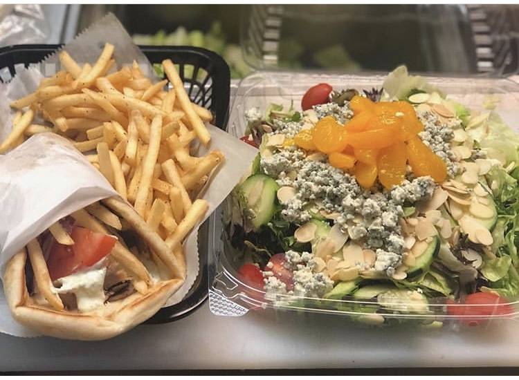 Evios Pizza & Grill | restaurant | 12600 Biscayne Blvd, North Miami, FL 33181, USA | 3058997699 OR +1 305-899-7699