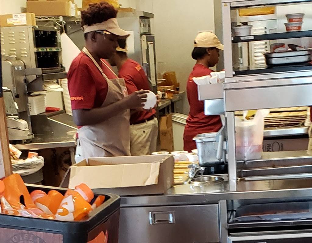Popeyes Louisiana Kitchen | restaurant | 839 Cleveland Ave SW, Atlanta, GA 30315, USA | 4047660170 OR +1 404-766-0170