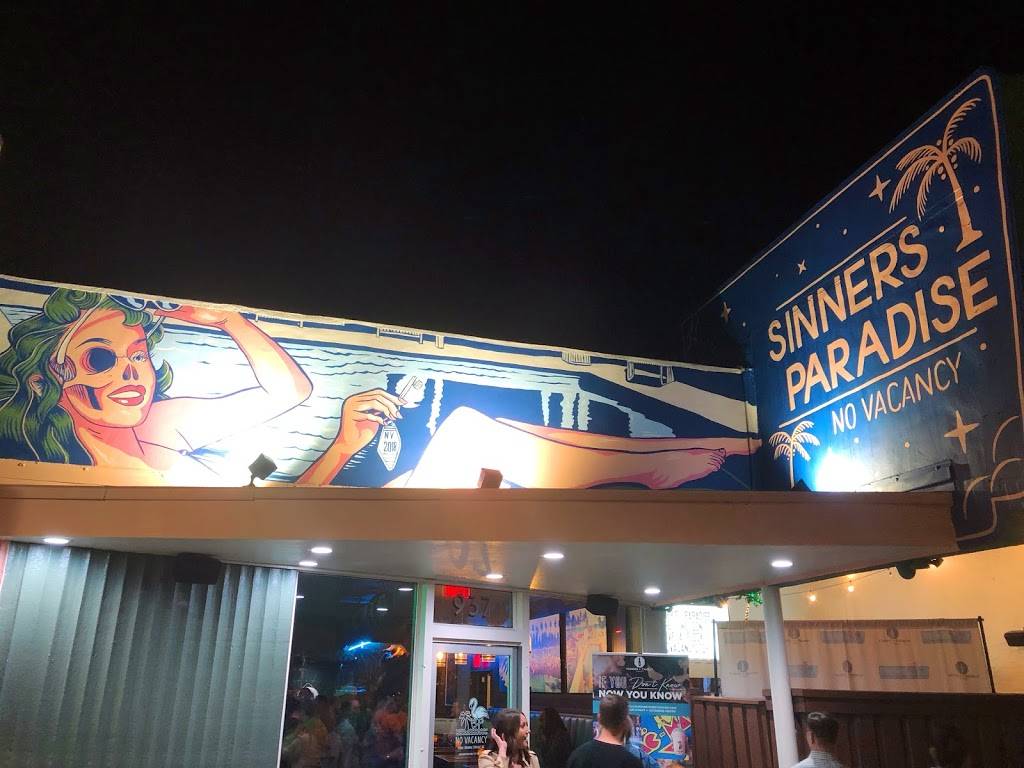 No Vacancy | restaurant | 937 Central Ave, St. Petersburg, FL 33705, USA | 7273087878 OR +1 727-308-7878