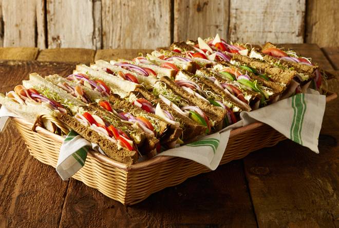 Eriks DeliCafé | Watsonville | meal takeaway | 1074 S Green Valley Rd, Watsonville, CA 95076, USA | 8317247575 OR +1 831-724-7575