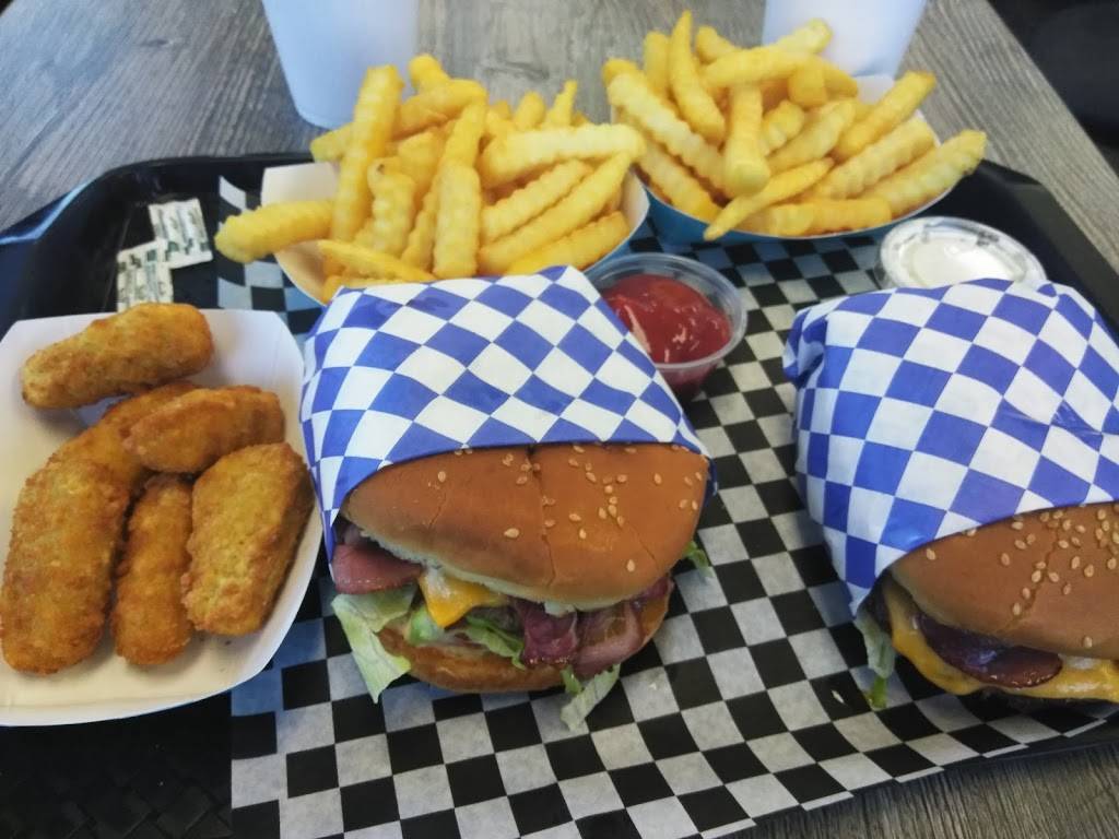 Frosty King | restaurant | 1301 Union Ave, Bakersfield, CA 93305, USA | 6614930086 OR +1 661-493-0086