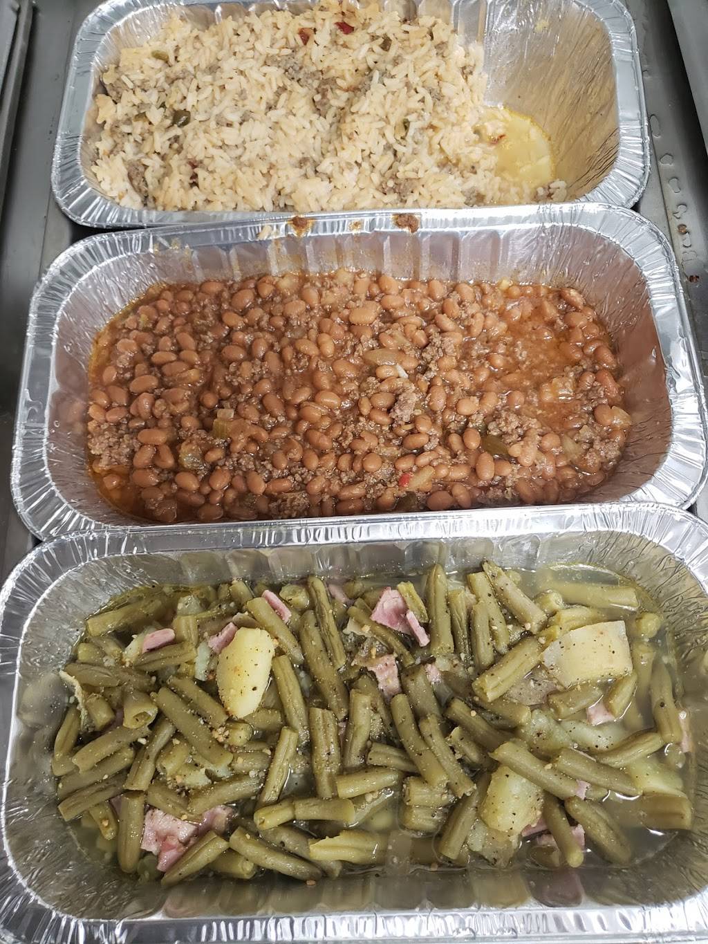 Just OoWeez BBQ, Daiquiris & More | restaurant | 1820 S Tyler St, Gladewater, TX 75647, USA | 9038441555 OR +1 903-844-1555