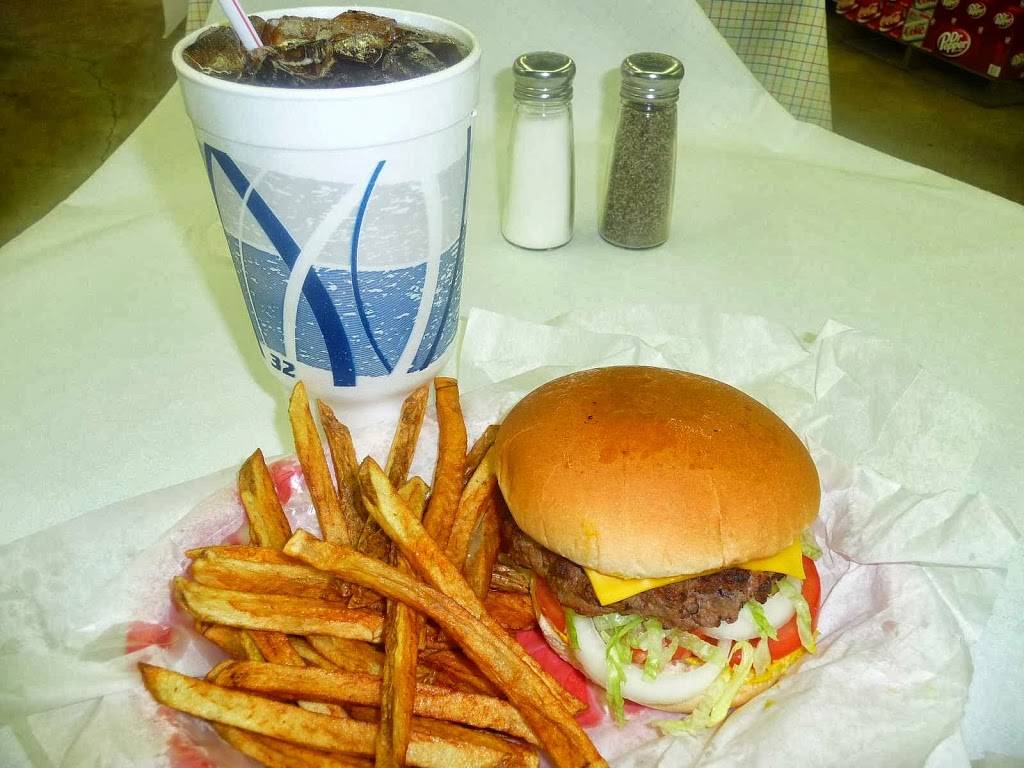 Reames Market | restaurant | 4513 TX-34, Greenville, TX 75402, USA | 9038832558 OR +1 903-883-2558