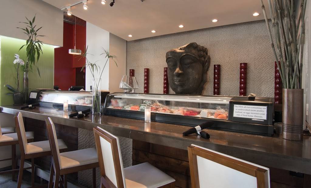 Lemongrass Asian Bistro | restaurant | 101 Plaza Real S, Boca Raton, FL 33432, USA | 5615448181 OR +1 561-544-8181