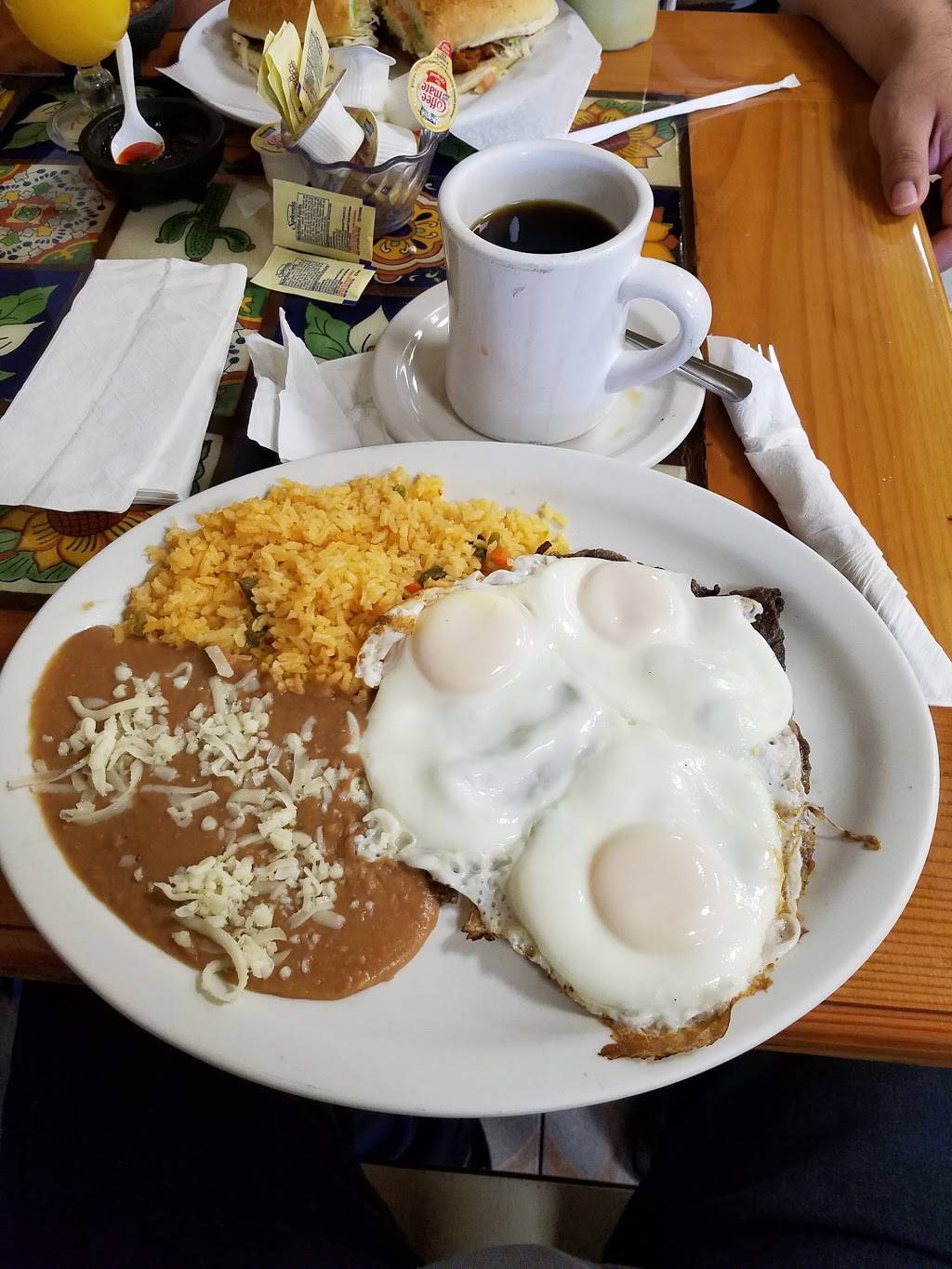 Taqueria San Juanito | restaurant | 4714 N Kedzie Ave, Chicago, IL 60625, USA | 7735830304 OR +1 773-583-0304