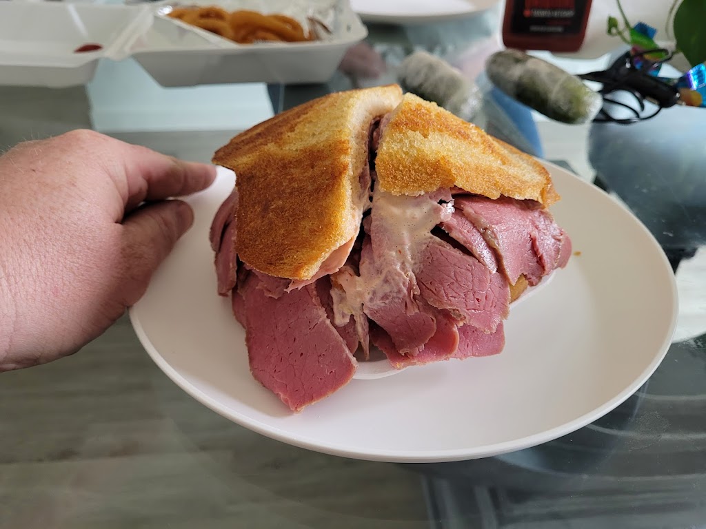 Boriss Deli | restaurant | 7095 Cooley Lake Rd, West Bloomfield Township, MI 48324, USA | 2485007777 OR +1 248-500-7777