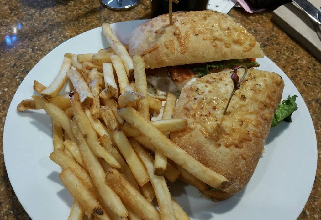 Soundings Cafe | restaurant | 1200 S Lake Shore Dr, Chicago, IL 60605, USA | 3126923277 OR +1 312-692-3277