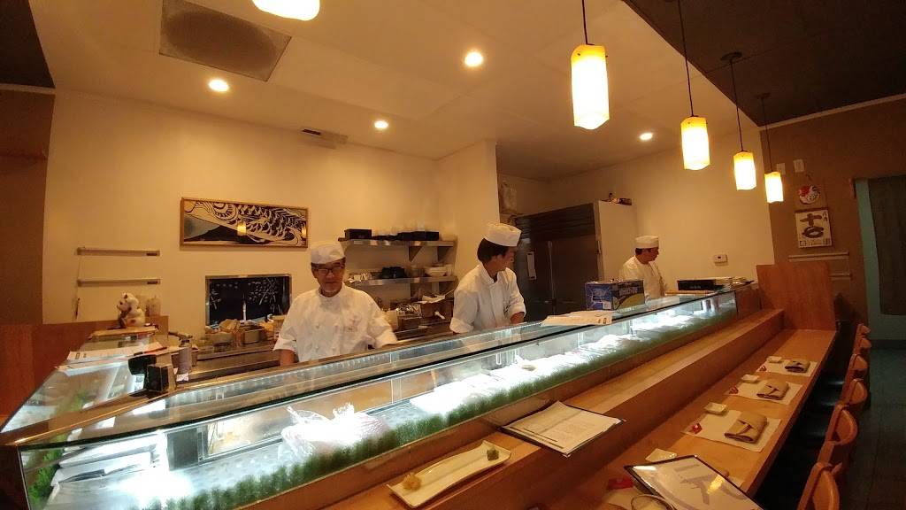 Moto Azabu Sushi Bar & Grill | restaurant | 517 W Washington Blvd, Marina Del Rey, CA 90292, USA | 3103054600 OR +1 310-305-4600