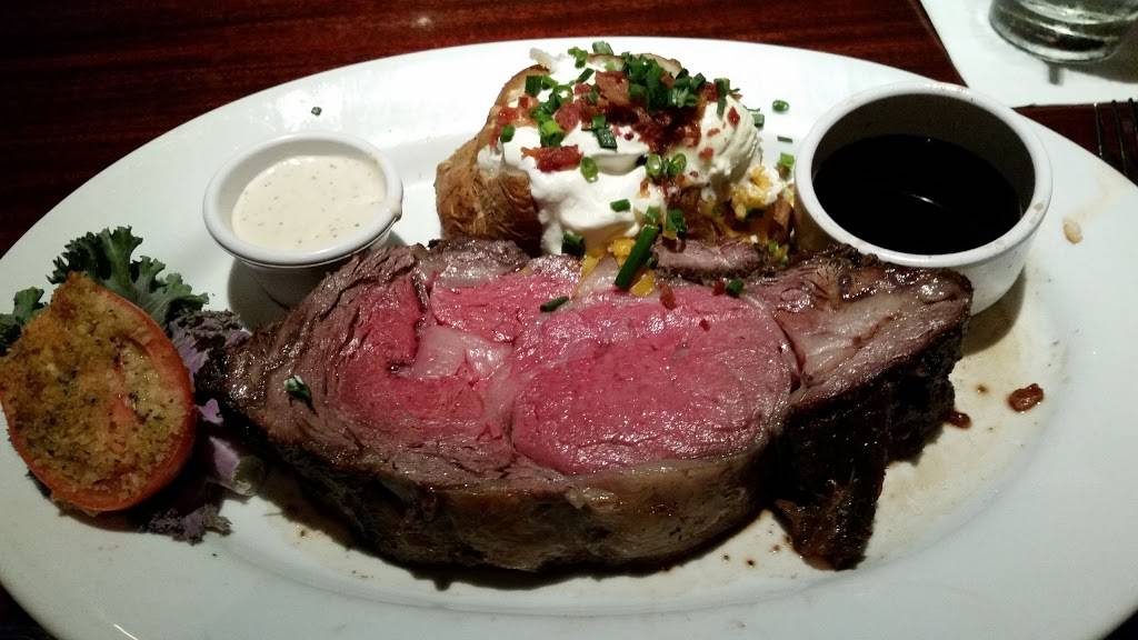 Stonewood Grill & Tavern | restaurant | 100 S Atlantic Ave, Ormond Beach, FL 32176, USA | 3866711200 OR +1 386-671-1200