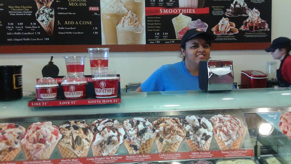 Cold Stone Creamery | bakery | 72 S Weber Rd, Romeoville, IL 60446, USA | 8158865714 OR +1 815-886-5714
