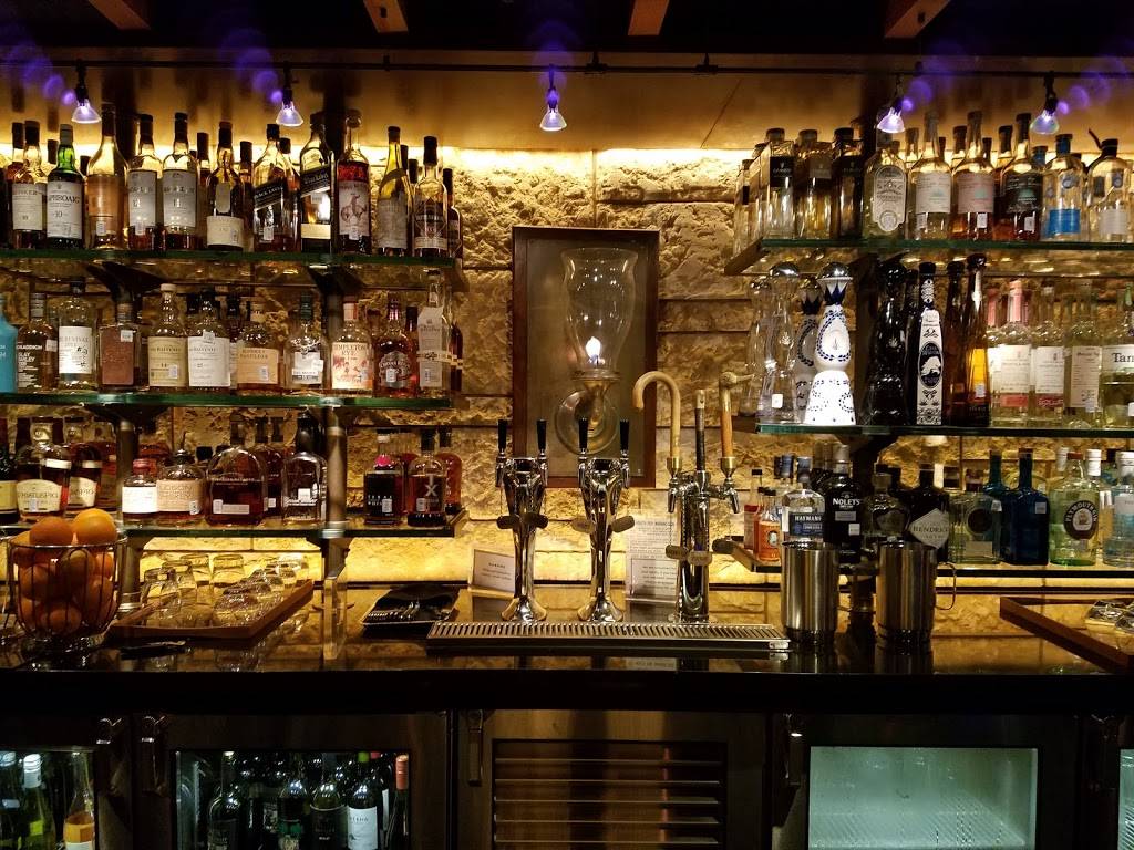 The Honor Bar | restaurant | 26 Highland Park Village, Dallas, TX 75205, USA | 2147800956 OR +1 214-780-0956