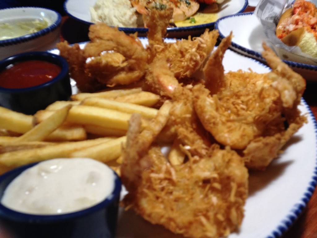 Red Lobster | restaurant | 22800 Vanowen St, Canoga Park, CA 91307, USA | 8187139297 OR +1 818-713-9297