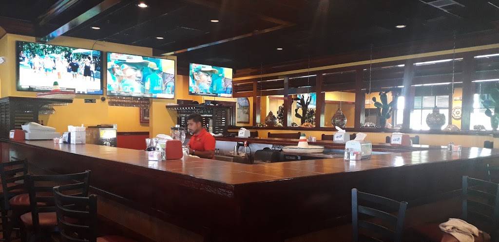 El Nopal | restaurant | 5350 Alexandria Pike, Cold Spring, KY 41076, USA | 8593200471 OR +1 859-320-0471