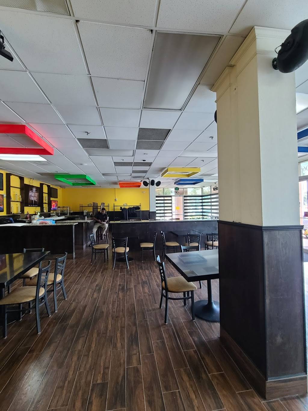 Vindis Roti Shop and Bar | restaurant | Beacon Pointe, 805 S Kirkman Rd Ste; 106, Orlando, FL 32811, USA | 4079308069 OR +1 407-930-8069