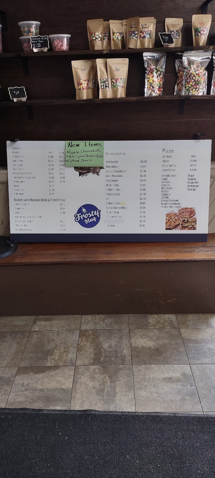 Frosty Mug | restaurant | 607 16th Ave, Franklin, NE 68939, USA | 3084253613 OR +1 308-425-3613
