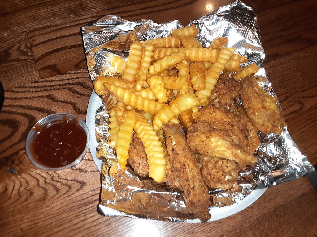 DA CLIQUE SPORTS BAR & GRILL | restaurant | 114 N Indiana Ave, Sioux Falls, SD 57103, USA | 6052712631 OR +1 605-271-2631