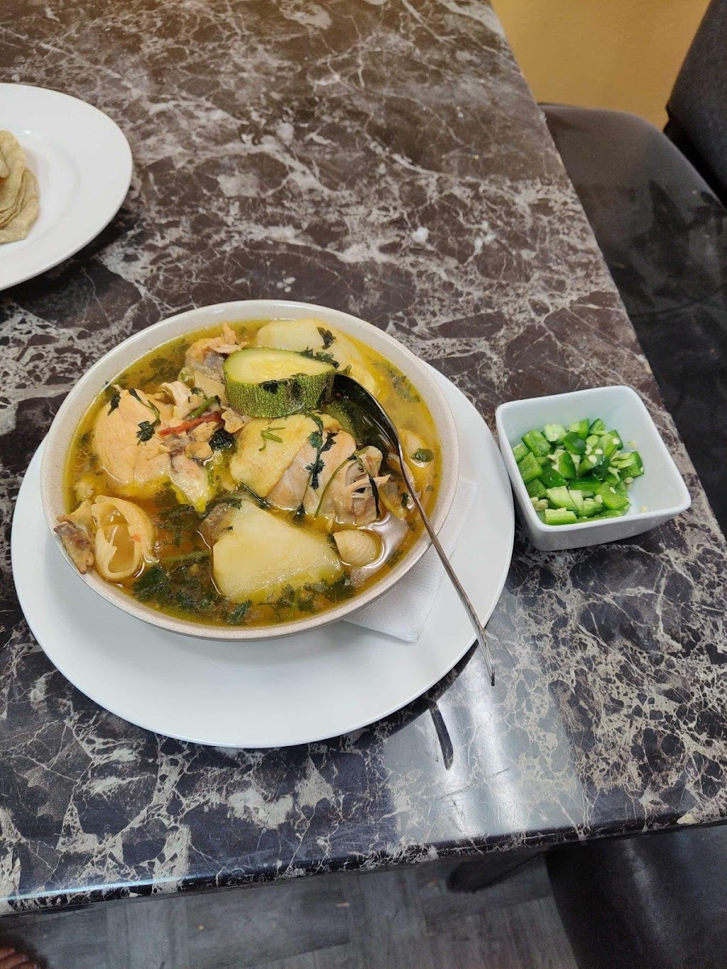 Taqueria Guatemalteca | restaurant | 7109 Turfway Rd, Florence, KY 41042, USA | 8598694083 OR +1 859-869-4083