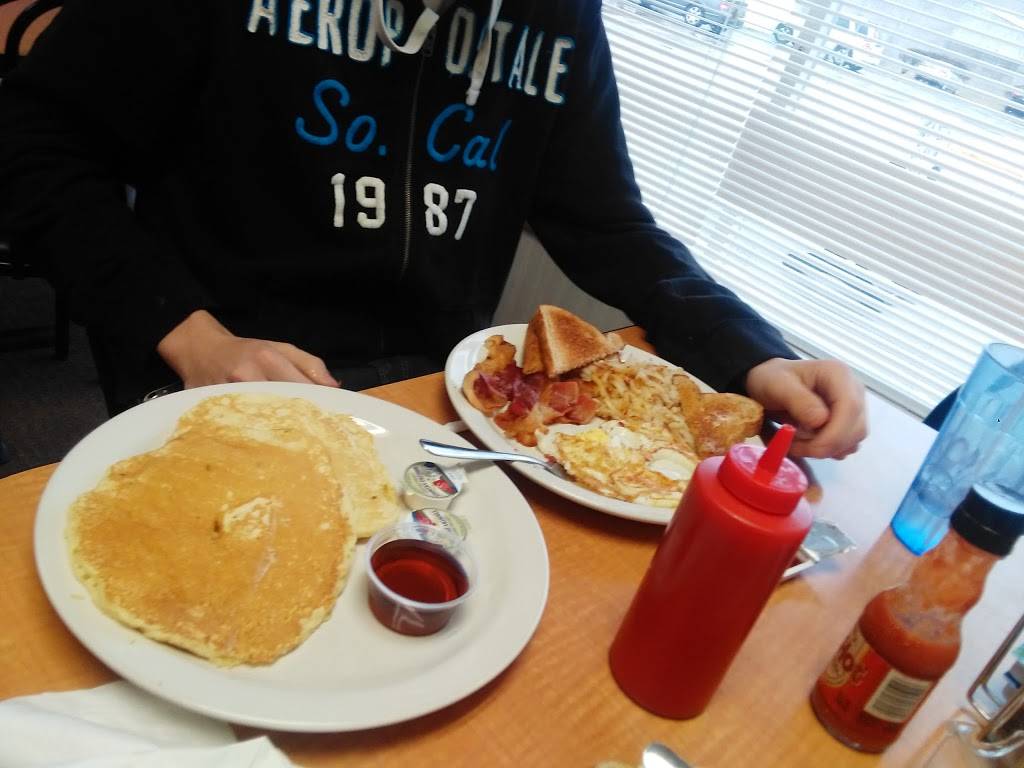 The Little Kozy | restaurant | Spencerville, OH 45887, USA | 4196478019 OR +1 419-647-8019