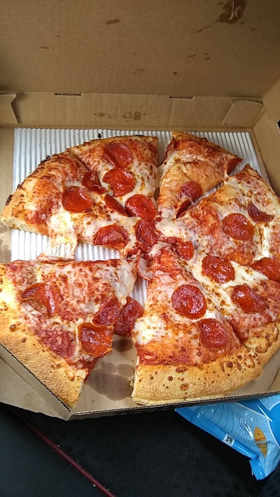 Pizza Hut | restaurant | S Main St, Kernersville, NC 27284, USA | 3369938866 OR +1 336-993-8866