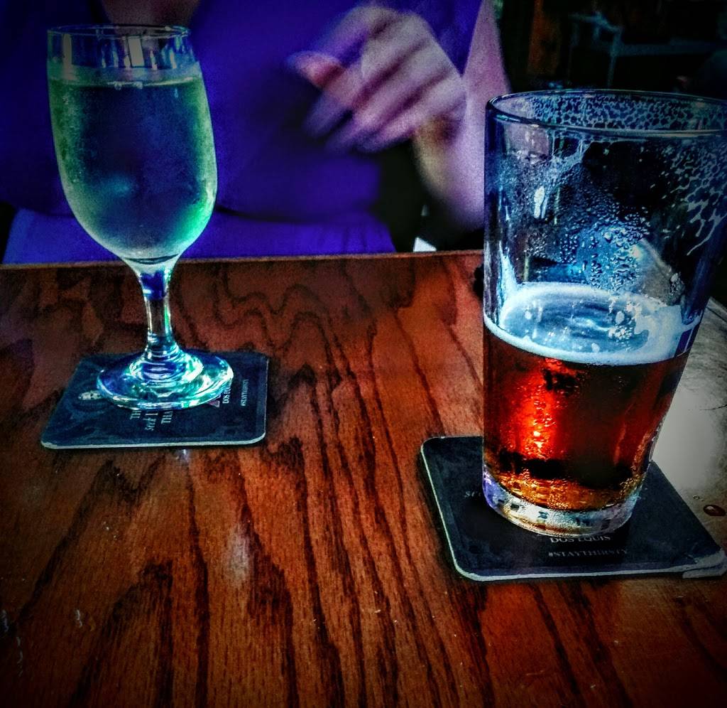 Samuels Bar & Grill | restaurant | 1160 Forest Ave, Portland, ME 04103, USA | 2077976924 OR +1 207-797-6924