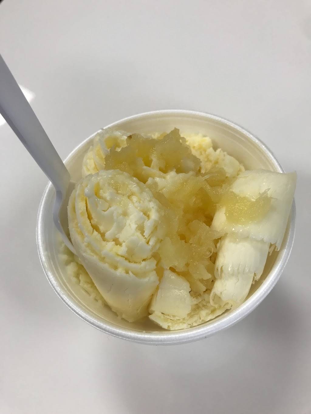 Sweet Cream ice cream | restaurant | 8898 Old Lee Hwy, Ooltewah, TN 37363, USA | 4234985838 OR +1 423-498-5838