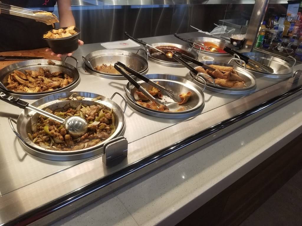 Panda Express | restaurant | 5738 Walzem Rd, San Antonio, TX 78218, USA | 2106370316 OR +1 210-637-0316