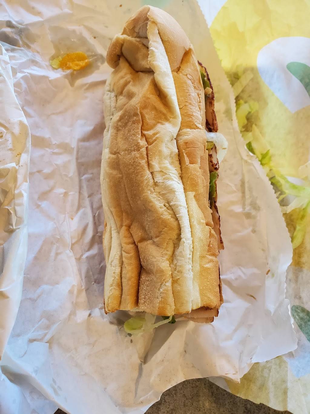 Subway | meal takeaway | 8757 Holman Rd NW Suite D, Seattle, WA 98117, USA | 2067890478 OR +1 206-789-0478