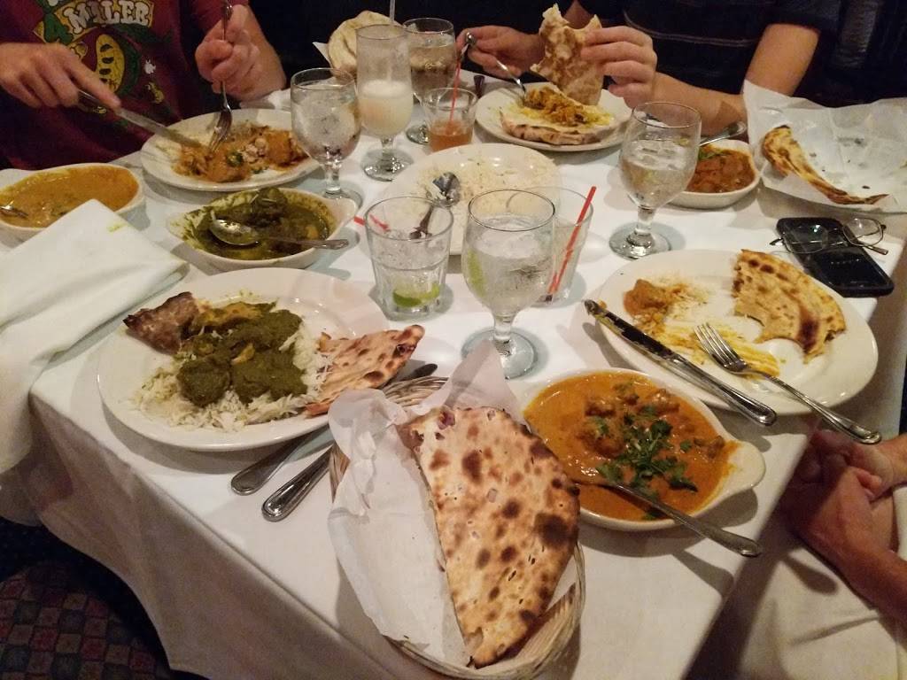 Taste of Tandoor | restaurant | 13836 Smoketown Rd, Woodbridge, VA 22192, USA | 7038977200 OR +1 703-897-7200