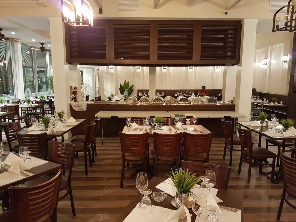 Fourchette Antillaise | restaurant | 5968 Rue de Salaberry, Montréal, QC H4J 1J8, Canada | 5143379393 OR +1 514-337-9393