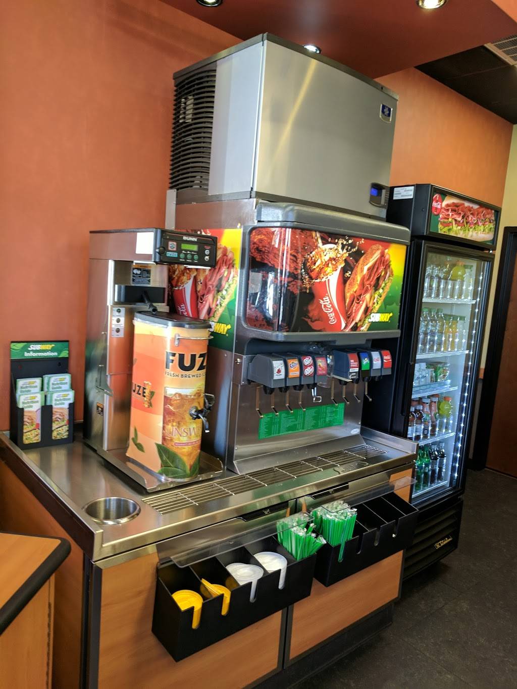 Subway Restaurants | restaurant | 811 Ocean St, Santa Cruz, CA 95060, USA | 8312913600 OR +1 831-291-3600