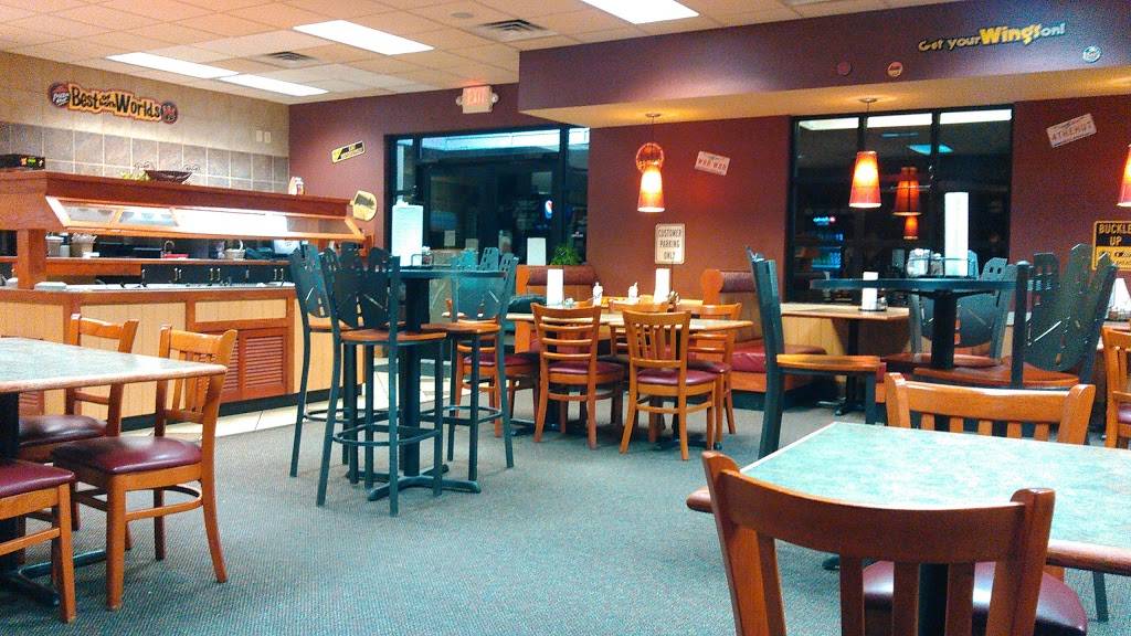 Pizza Hut | restaurant | 2907 16th St NE, Hickory, NC 28601, USA | 8282569822 OR +1 828-256-9822