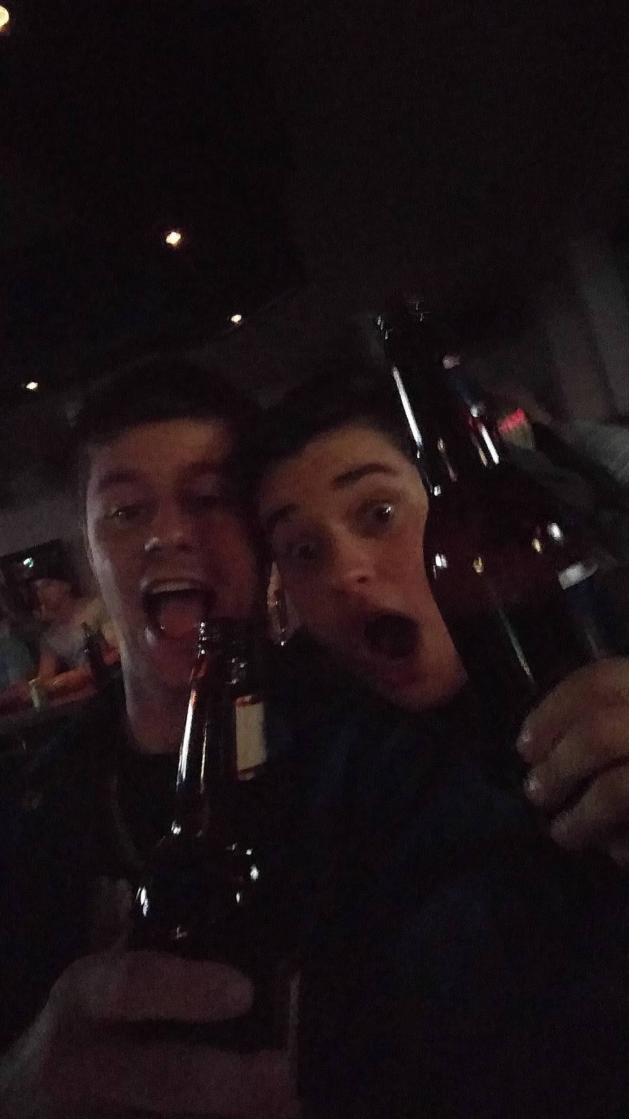 Resto Le Victorin | restaurant | 2562 Rte Marie-Victorin, Varennes, QC J3X 1P7, Canada | 4506526466 OR +1 450-652-6466