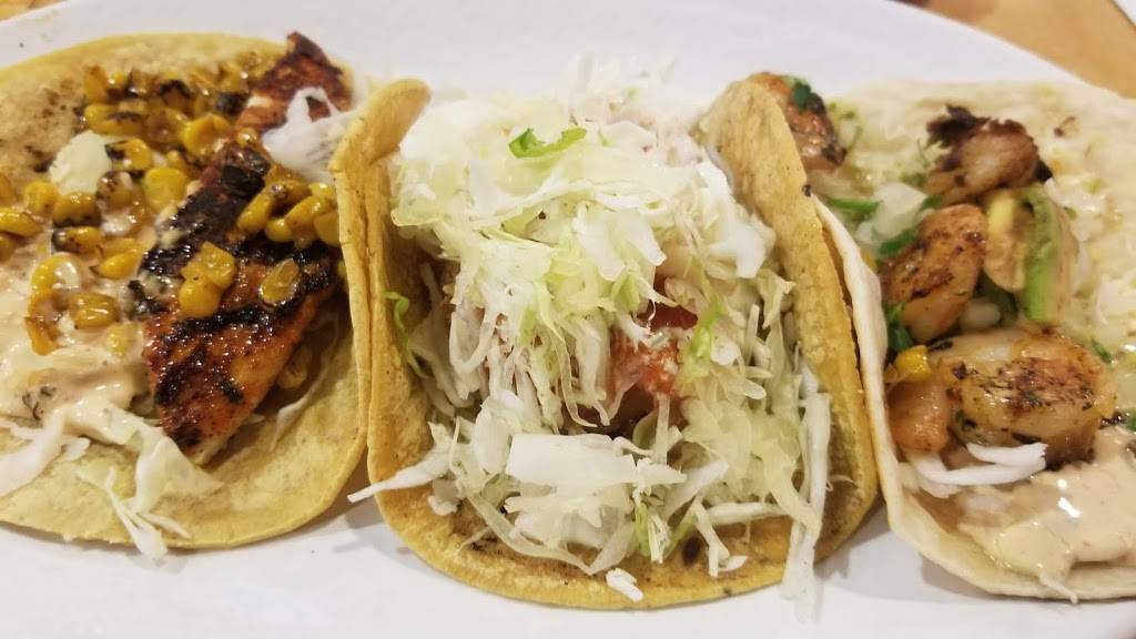 Rubios | restaurant | 5614 Bay St, Emeryville, CA 94608, USA | 5104200450 OR +1 510-420-0450