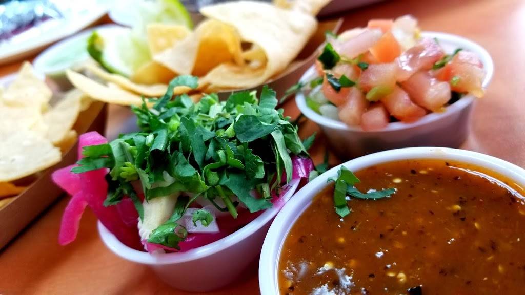 Taco Palenque Broadway | restaurant | 1002 NE Interstate 410 Loop, San Antonio, TX 78209, USA | 2108265313 OR +1 210-826-5313