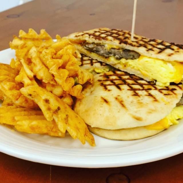 Luna Deli | restaurant | 491 Boulevard, Kenilworth, NJ 07033, USA | 9086236265 OR +1 908-623-6265