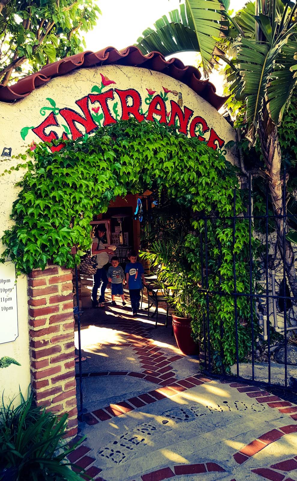 Joselitos Mexican Food Tujunga | restaurant | 7308 Foothill Blvd, Tujunga, CA 91042, USA | 8189512275 OR +1 818-951-2275